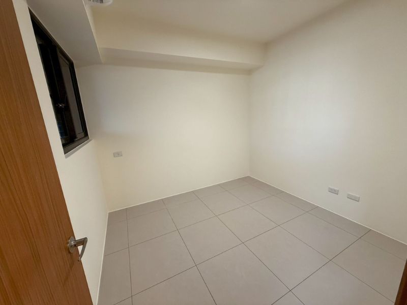 屏東市房間油漆粉刷